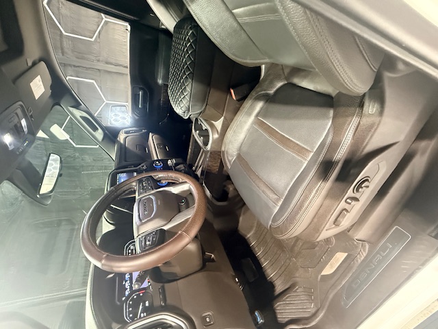 gmc sierra 1500 denali 2019 1GTU9FEL7KZ419586 image